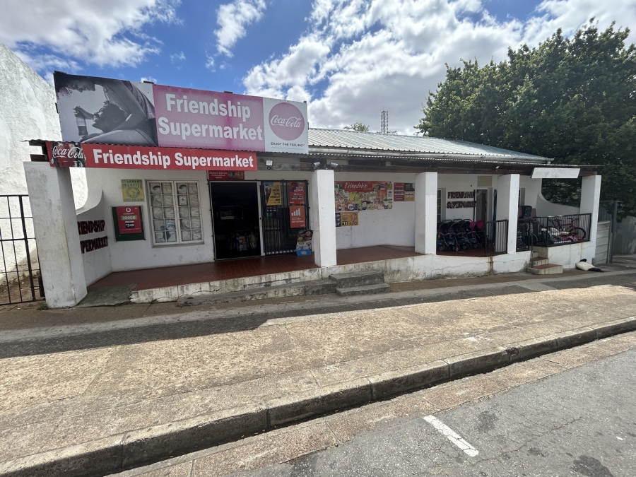 2 Bedroom Property for Sale in Bredasdorp Western Cape